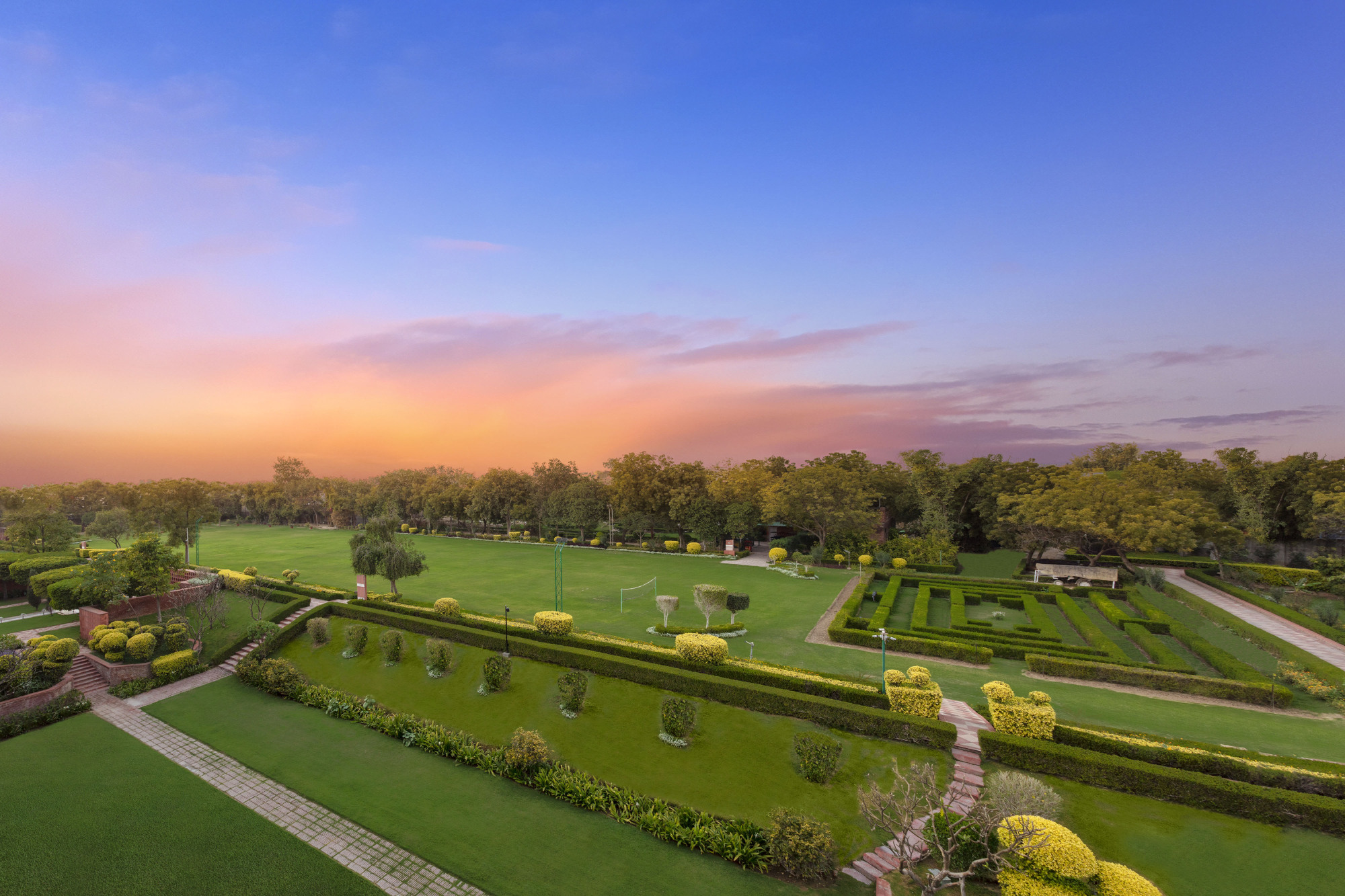 ITC Mughal, a Luxury Collection Resort & Spa, Agra Over view