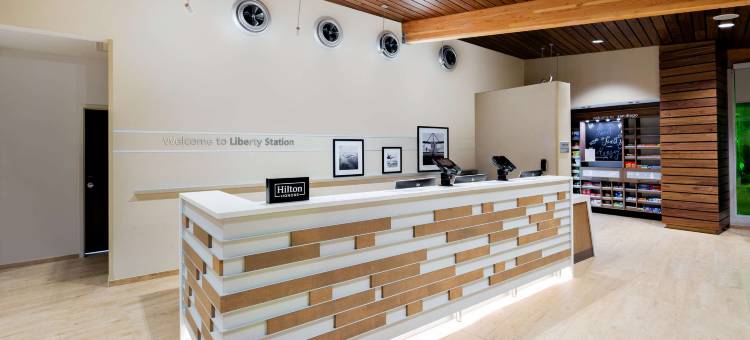 圣迭戈机场自由站欢朋套房酒店(Hampton Inn & Suites San Diego Liberty Station)图片