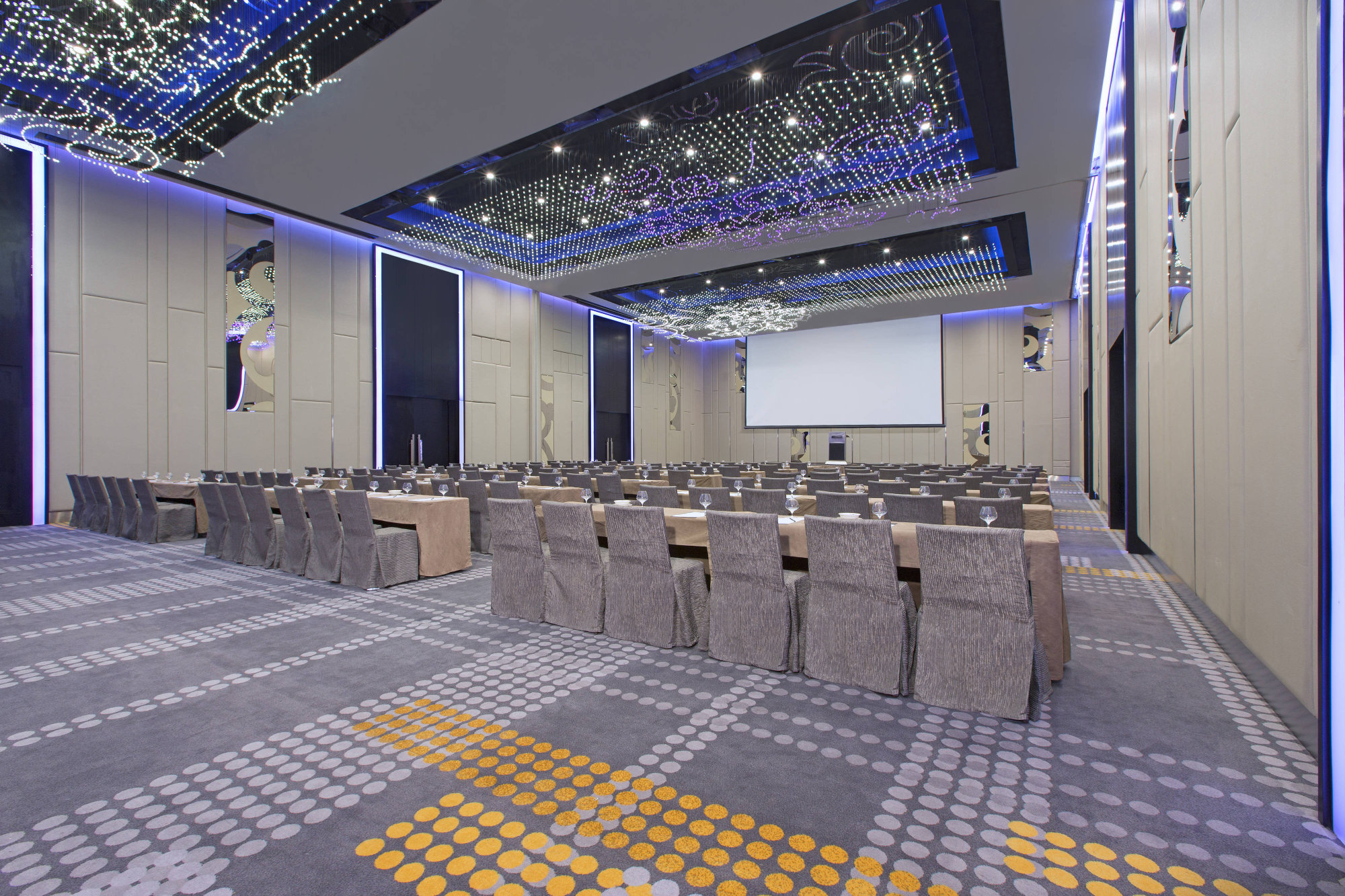 Le Méridien Kuala LumpurOver view