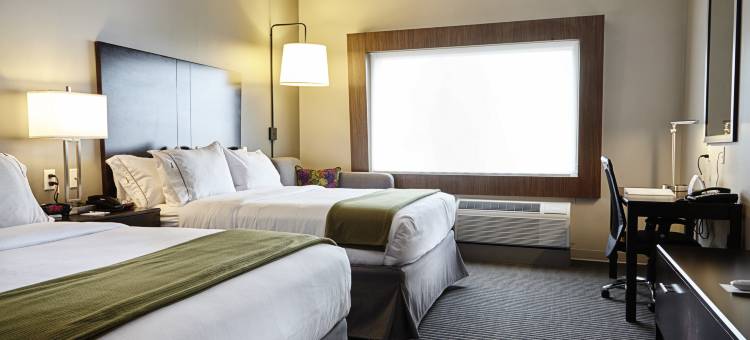 塔勒阔智选假日酒店及套房(Holiday Inn Express & Suites TAHLEQUAH by IHG)图片
