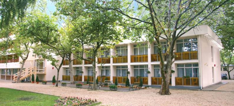 亲吻家人酒店(Hotel Kiss Family)图片