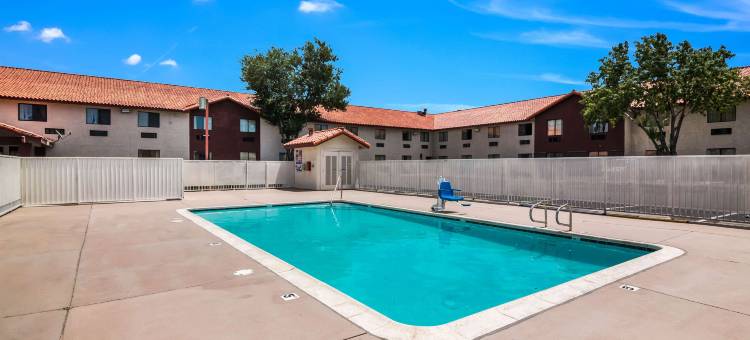 帕姆代尔-兰开斯特红顶酒店(Red Roof Inn Palmdale - Lancaster)图片
