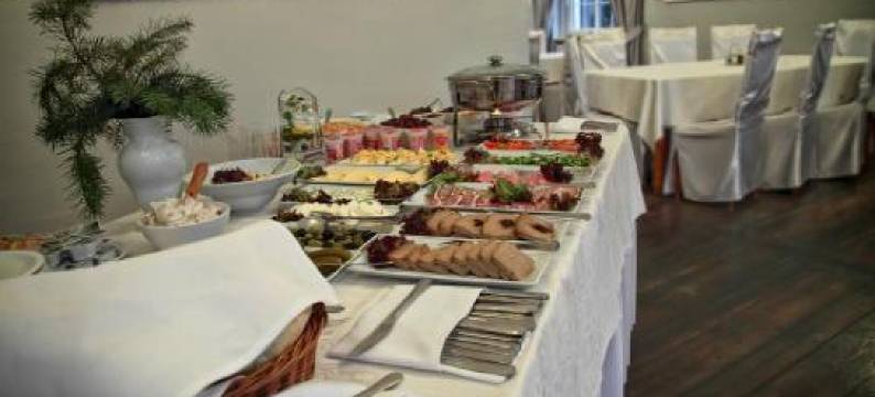 Zespół Pałacowo-Parkowy Bądzów图片