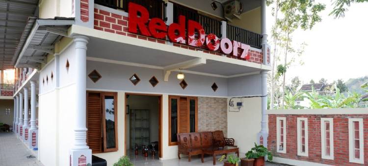 RedDoorz Syariah near Alun Alun Pacitan图片