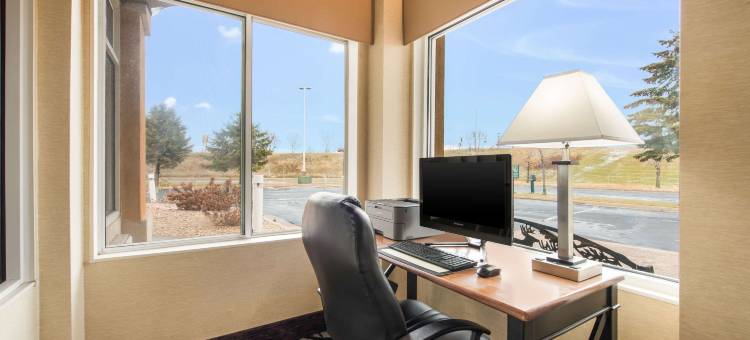 凯艺套房酒店(Quality Inn & Suites)图片