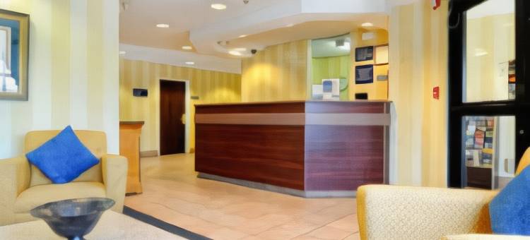 亚特兰大机场温德姆麦客达套房酒店(Microtel Inn & Suites by Wyndham Atlanta Airport)图片