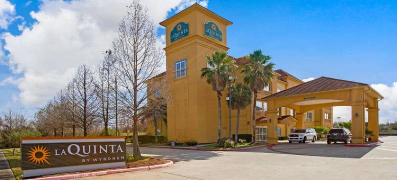 皮尔兰拉昆塔温德姆套房酒店(La Quinta Inn & Suites by Wyndham Pearland - Houston South)图片