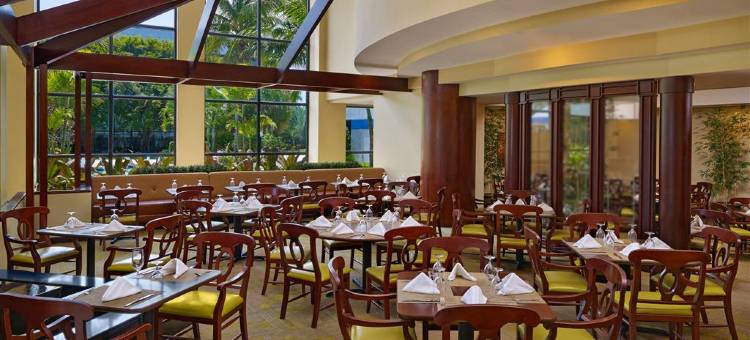 斯科特斯德6号汽车旅馆(Motel 6 Scottsdale, AZ - Old Town Scottsdale/Fashion Square)图片