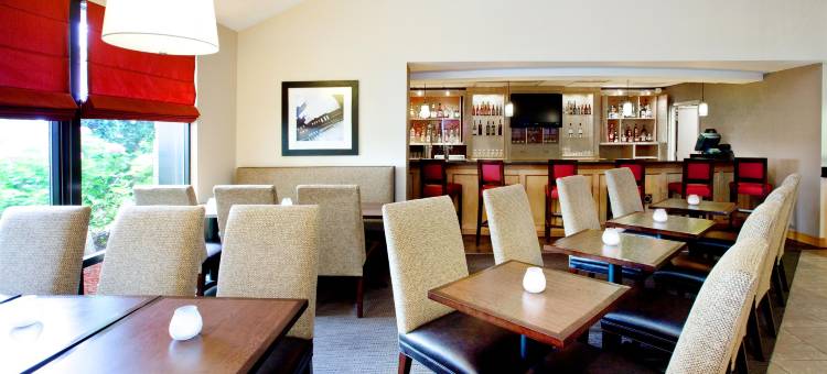 夏洛特派恩维尔福朋喜来登酒店(Four Points by Sheraton Charlotte - Pineville)图片