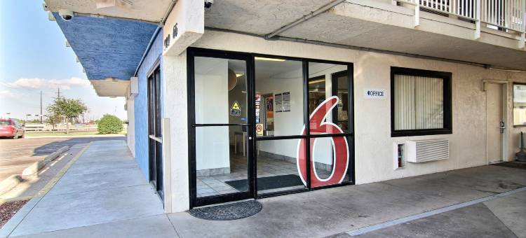 拉伯克6号汽车旅馆(Motel 6 Lubbock, TX)图片