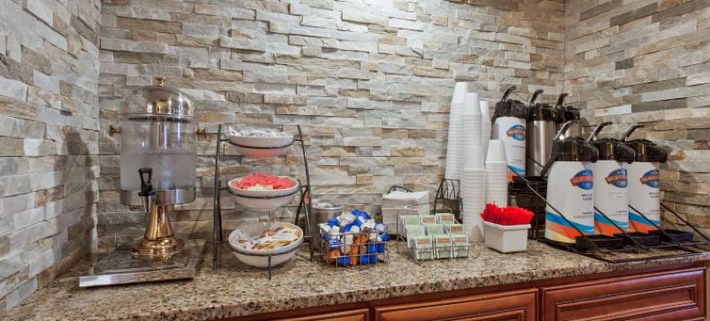 维多利亚套房酒店(A Victory Hotel & Suites)图片