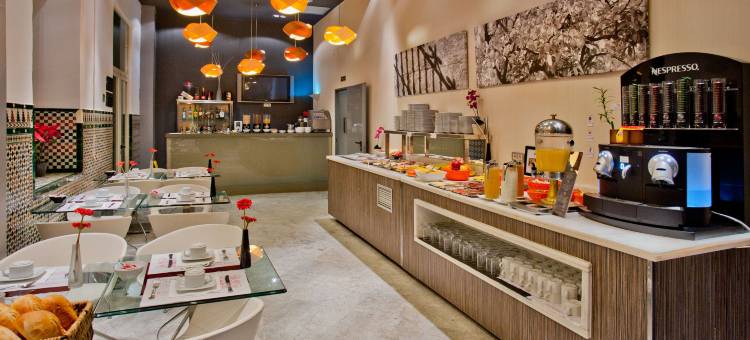 圣克鲁斯珀蒂宫酒店(Petit Palace Santa Cruz)图片