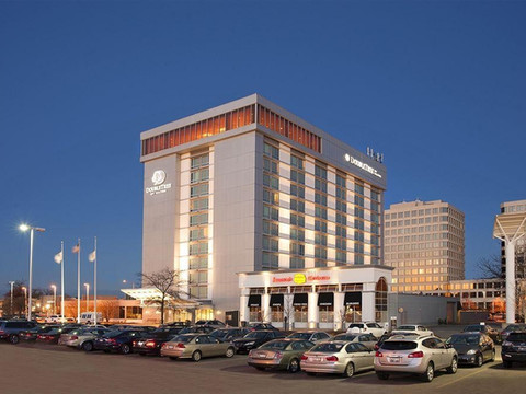 芝加哥-北海岸会议中心希尔顿逸林酒店