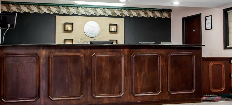 阿科拉品质酒店(Quality Inn)图片