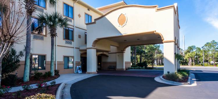 巴拿马城海滩舒适套房酒店(Comfort Suites)图片