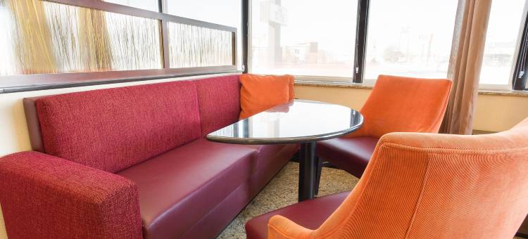 特雷霍特德鲁里套房酒店(Drury Inn & Suites Terre Haute)图片