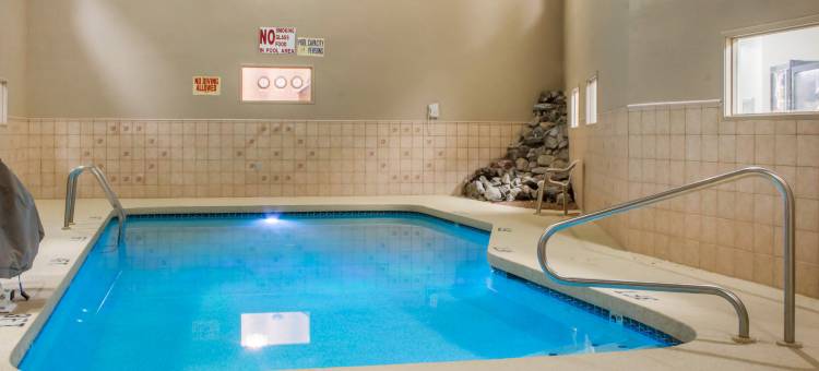 哈瓦苏湖城罗德威套房旅馆(Rodeway Inn & Suites)图片