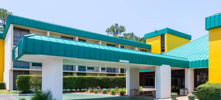 泰勒林代尔凯艺酒店(Quality Inn Tyler - Lindale)图片