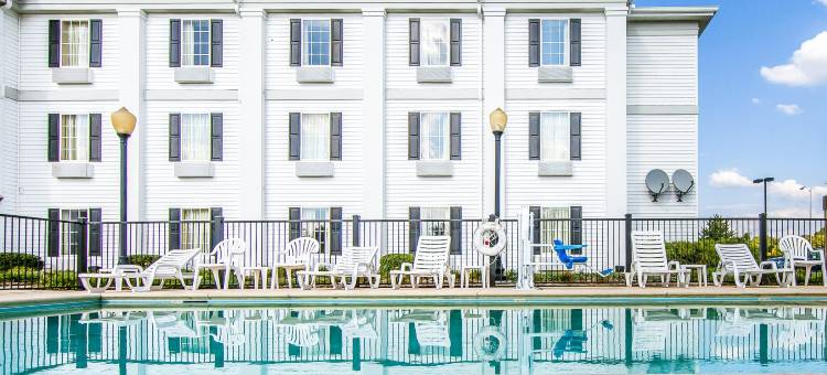 阿尔科雅诺克斯维尔凯艺酒店(Quality Inn Alcoa Knoxville)图片