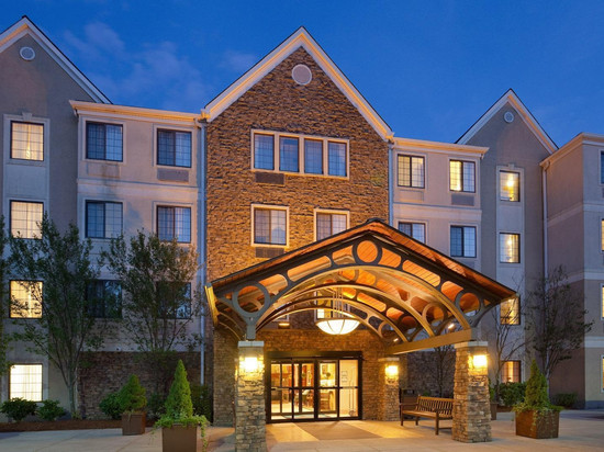 波士顿-伯灵顿洲际Staybridge套房酒店