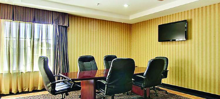 霍布斯拉昆塔温德姆套房酒店(La Quinta Inn & Suites by Wyndham Hobbs)图片