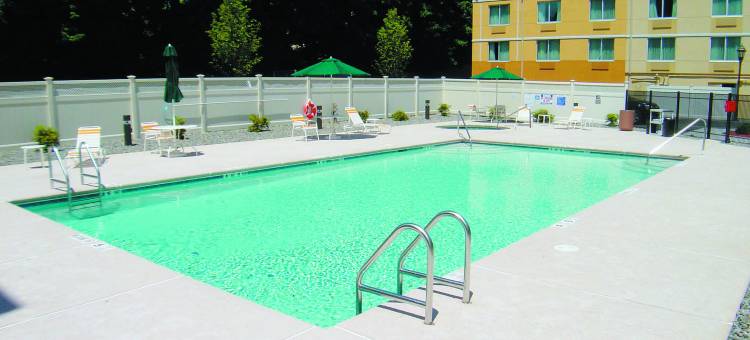 丹伯里拉昆塔温德姆套房酒店(La Quinta Inn & Suites by Wyndham Danbury)图片