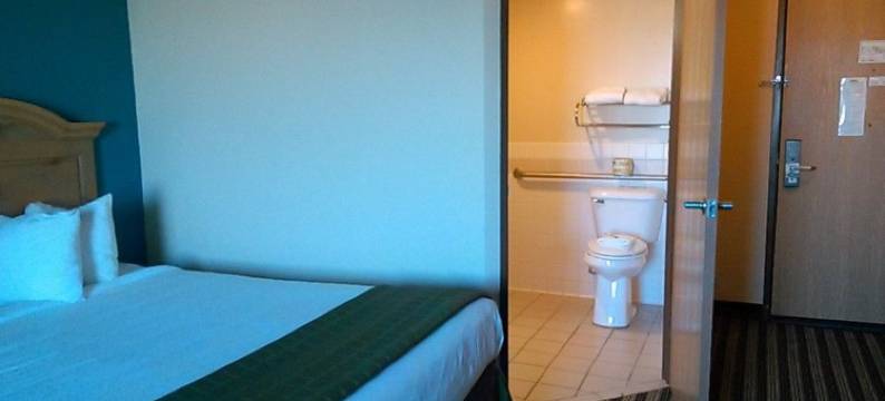 美国套房酒店(American Inn and Suites)图片