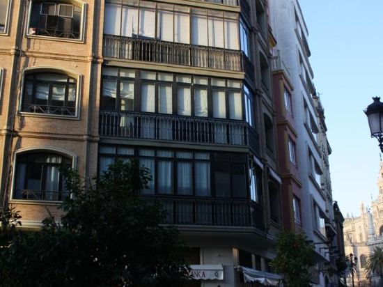 【携程攻略】塞维利亚LONGINES购物攻略,LO