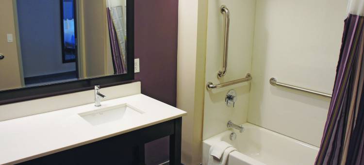 威尔金盖特威锡安拉昆塔温德姆套房酒店(La Quinta Inn & Suites by Wyndham la Verkin-Gateway to Zion)图片