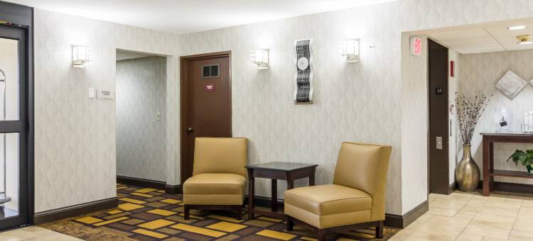 凯艺套房酒店-阿登希尔斯/圣保罗北(Quality Inn & Suites Arden Hills - Saint Paul North)图片