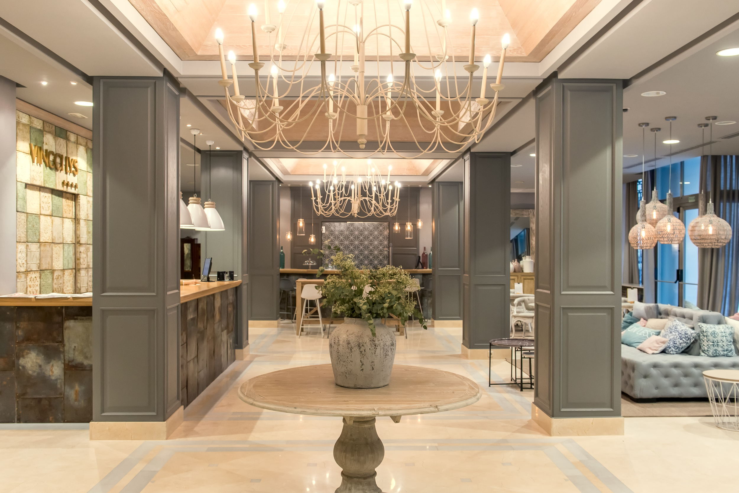 Vincci Lys HotelOver view