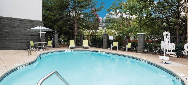 肯纳瑟拉昆塔温德姆套房酒店(La Quinta Inn & Suites by Wyndham Kennesaw)图片