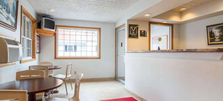 伊康旅馆(Econo Lodge)图片