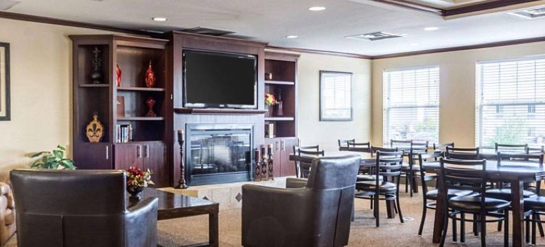 迈诺特美茵斯坦套房酒店(MainStay Suites Minot)图片