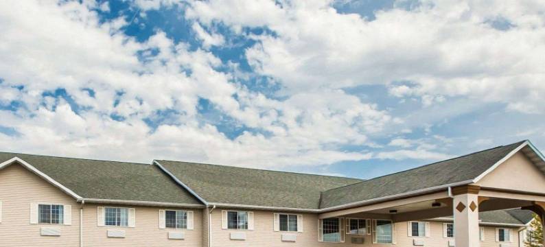 狄克逊凯艺套房酒店 - 近 I-88(Quality Inn & Suites Dixon Near I-88)图片