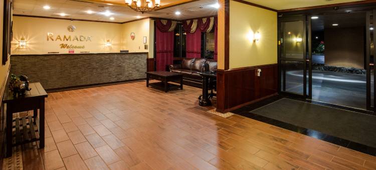 Ramada Medford Conf Center图片