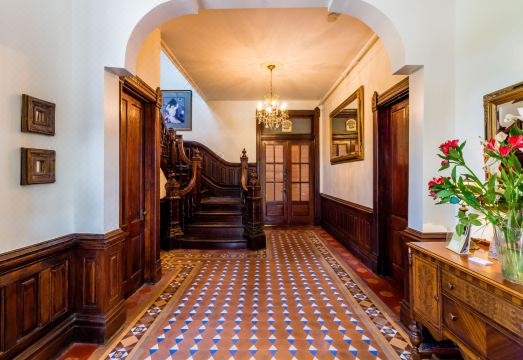 Amethyst Garden Hotel Overview