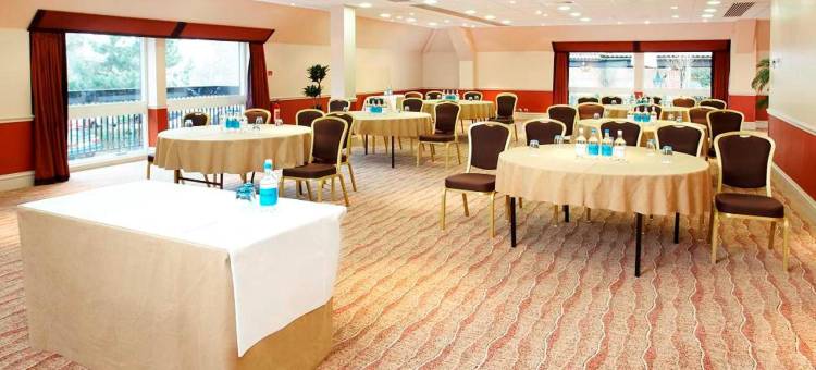 东宁顿温泉假日酒店(Cbh Donnington Valley Hotel)图片