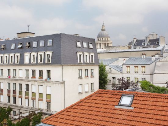 巴黎蒙日药妆店(79 Rue Monge)