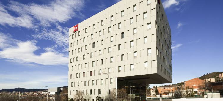 巴塞罗那圣科洛马宜必思酒店(Ibis Barcelona Santa Coloma)图片