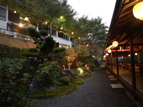 Hotels Near Adashino Nenbutsu Ji Kyoto Tripcom - 