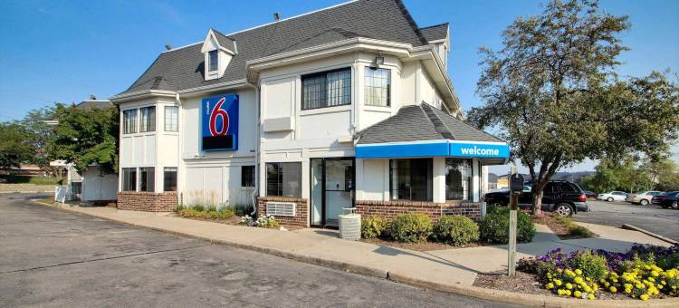 密尔沃基布鲁克菲尔德白杨溪 Residence Inn 酒店(Residence Inn Milwaukee Brookfield at Poplar Creek)图片