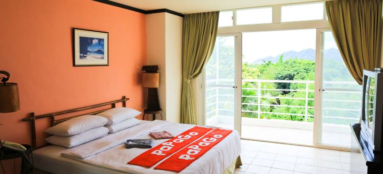日晖帕劳国际度假村(Papago International Resort Palau)图片