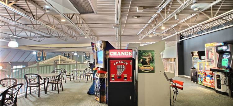 丰迪拉克丽笙酒店及会议中心(Radisson Hotel and Conference Center Fond du Lac)图片