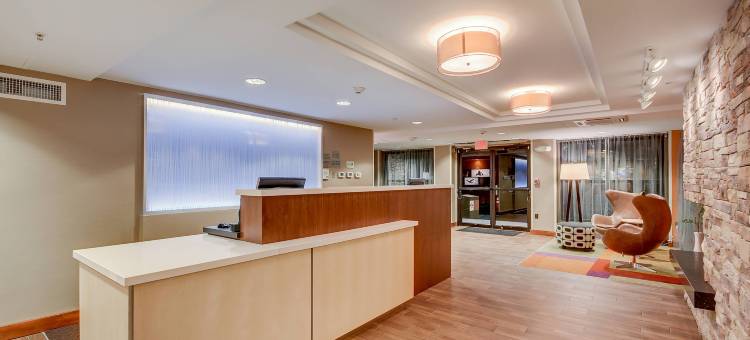 波士顿沃本/伯灵顿万枫酒店(Fairfield Inn Boston Woburn/Burlington)图片