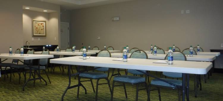 西杰斐逊智选假日酒店(Holiday Inn Express West Jefferson)图片