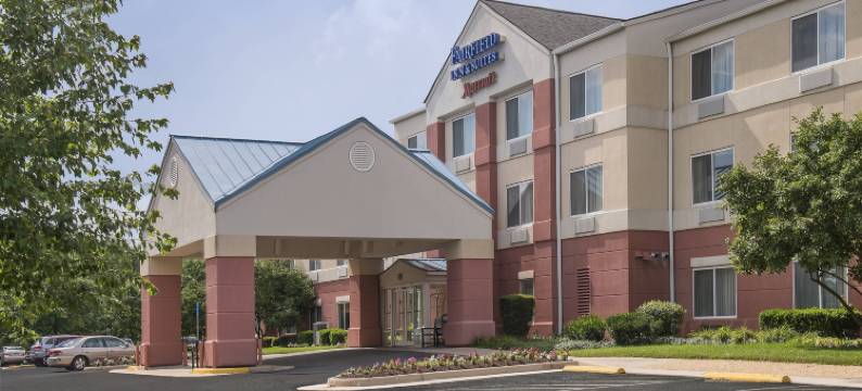 尚蒂利杜勒斯机场万枫套房酒店(Fairfield Inn & Suites Dulles Airport Chantilly)图片