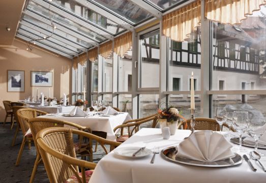 Hotel Schloss SchweinsburgHotel Overview