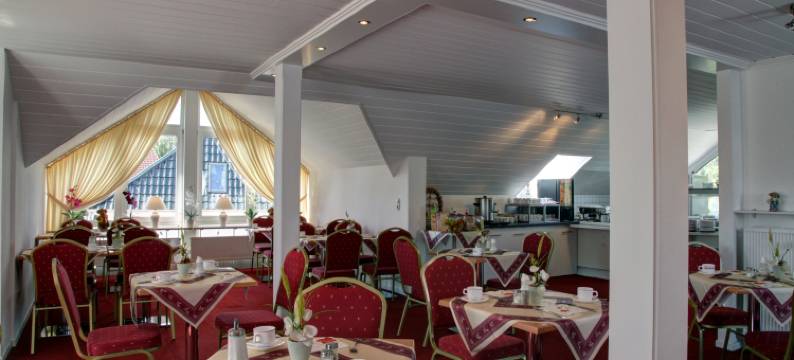 英费尔德伽尼酒店(Einfelder Hof Garni)图片