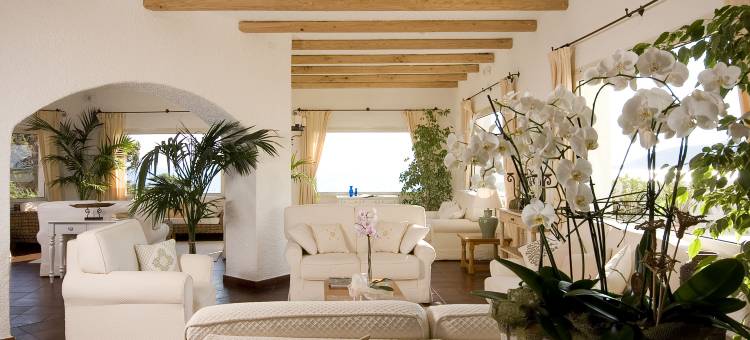 卡波特斯塔科隆纳大酒店(Colonna Grand Hotel Capo Testa, a Colonna Luxury Beach Hotel, Santa Teresa Sardegna)图片
